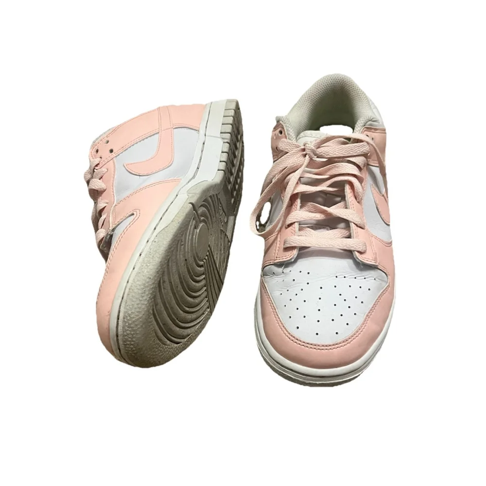 Nike Dunk Low Next Nature Pale Coral Leather Athletic Shoes 8 WMNS D1873-100 - Picture 1 of 7